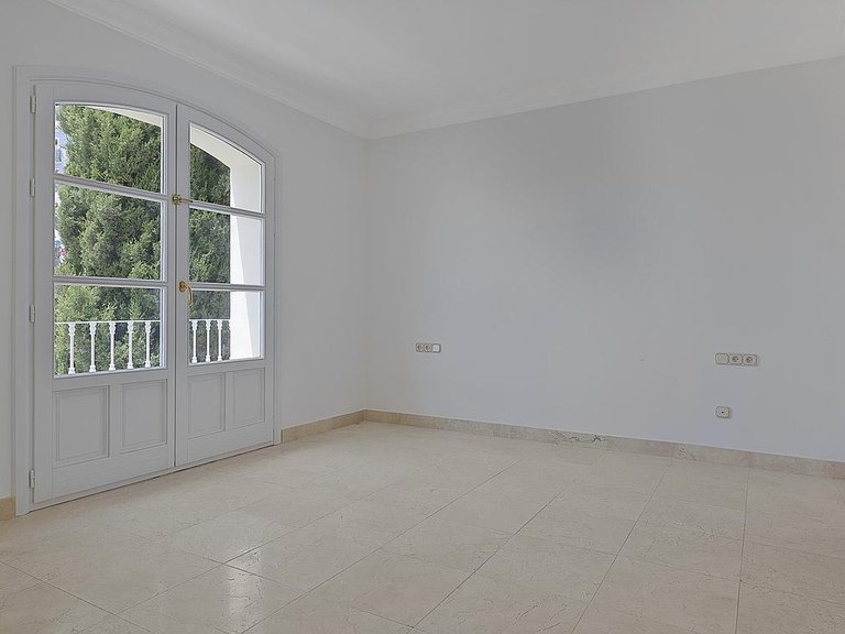Town House for Sale in Costa del Sol Benahavís, Malaga 7