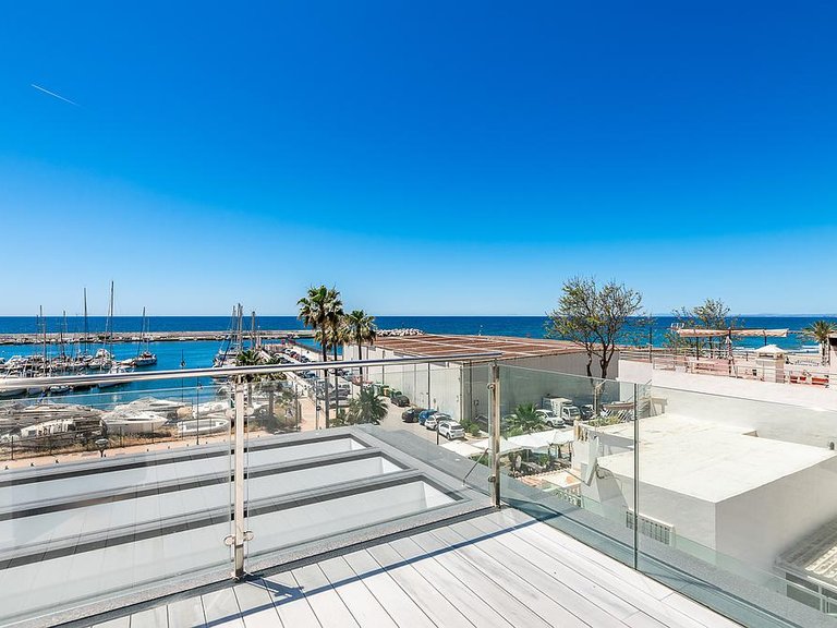 Villa for Sale in Costa del Sol Marbella, Malaga 2