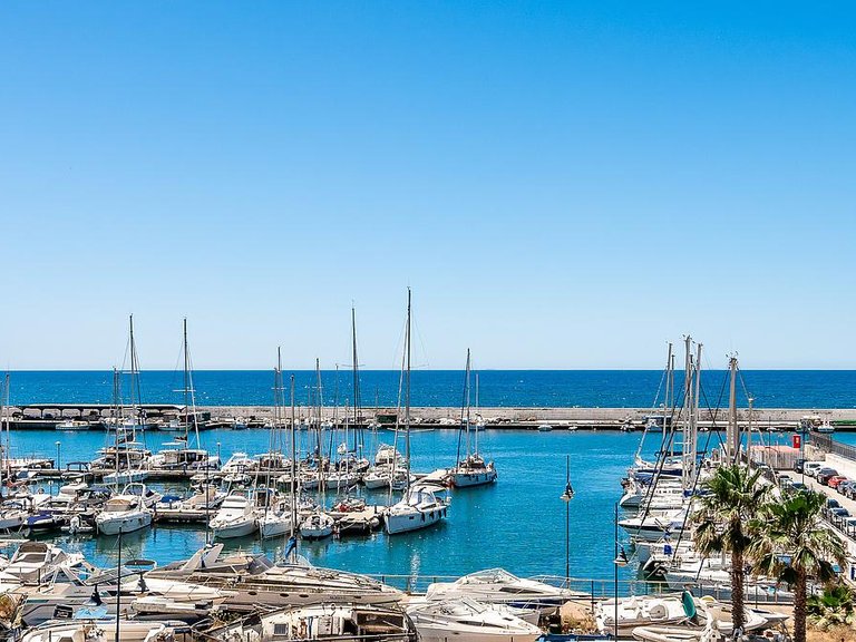 Villa for Sale in Costa del Sol Marbella, Malaga 3