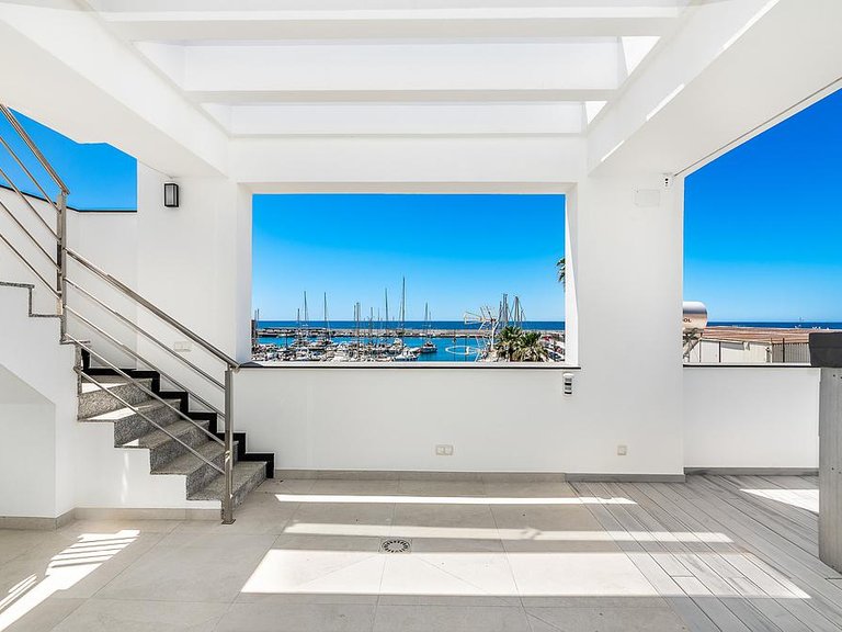 Villa for Sale in Costa del Sol Marbella, Malaga 17