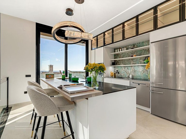 Villa for Sale in Costa del Sol Marbella, Malaga 4