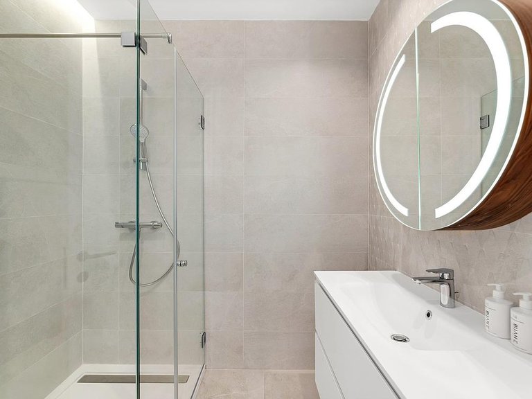Villa for Sale in Costa del Sol Marbella, Malaga 9