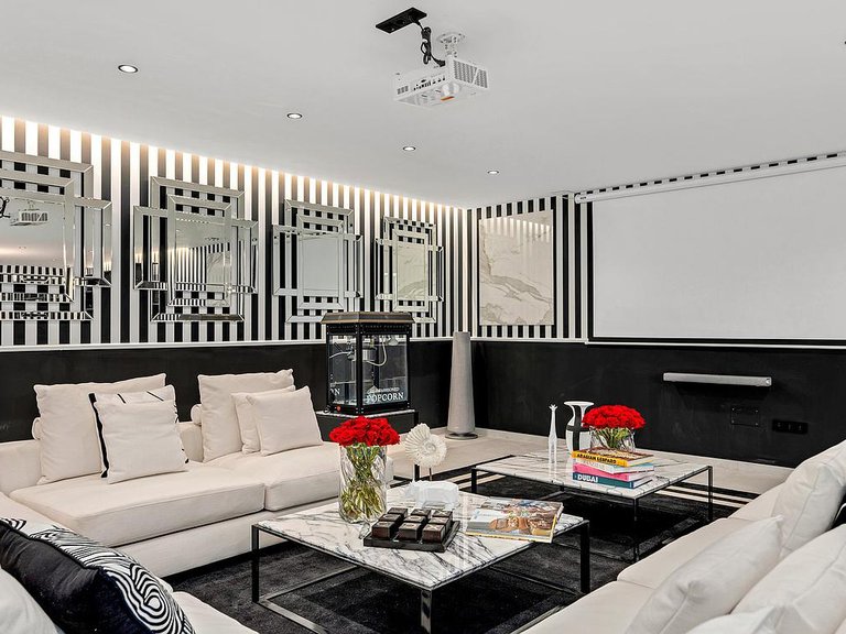 Villa for Sale in Costa del Sol Marbella, Malaga 14