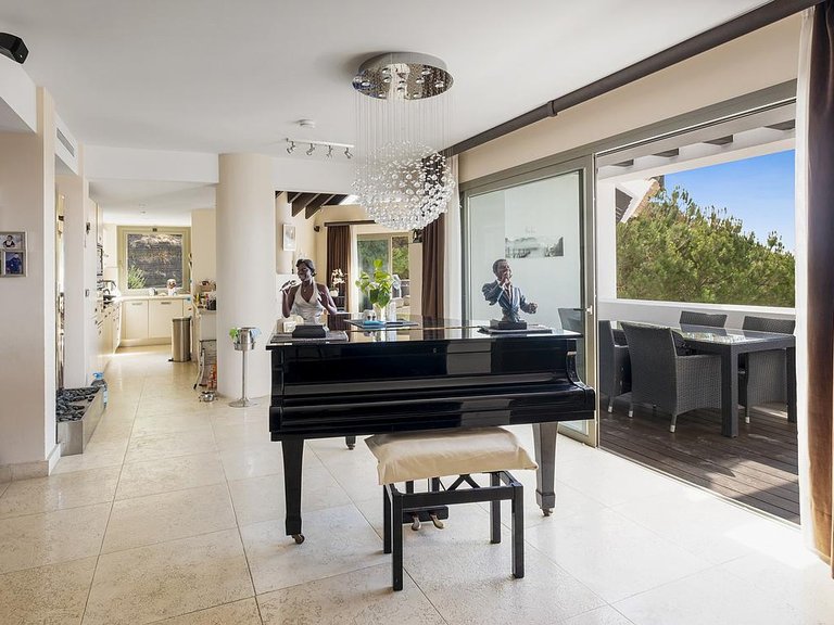 Apartment for Sale in Costa del Sol Benahavís, Malaga 5