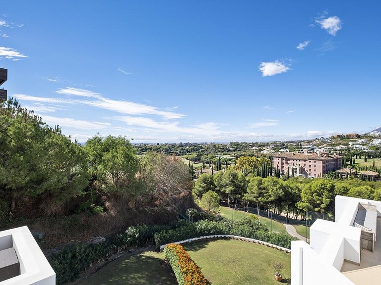 Apartment for Sale in Costa del Sol Benahavís, Malaga 9