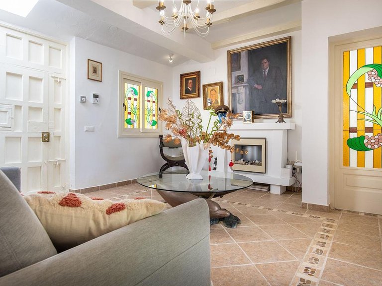 Villa for Sale in Costa del Sol Estepona, Malaga 5