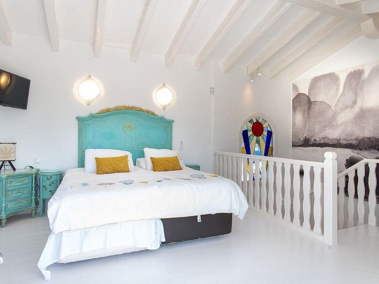 Villa for Sale in Costa del Sol Estepona, Malaga 12