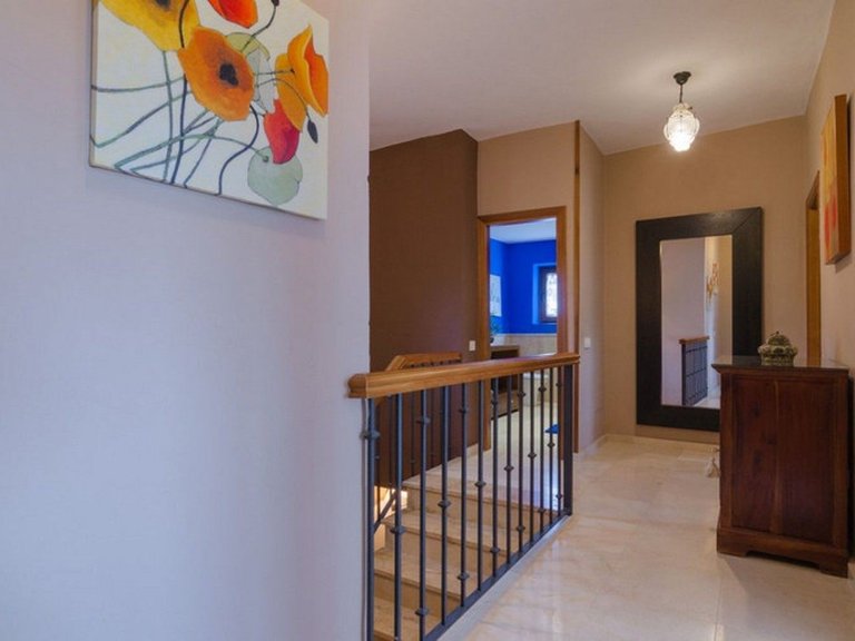 Country House for Sale in Costa del Sol Estepona, Malaga 15