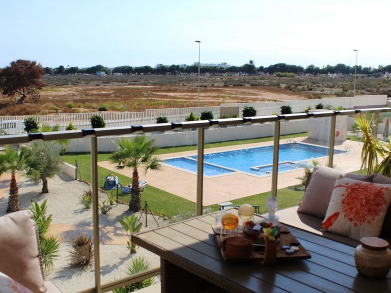 Apartment for Sale in Costa Blanca Villamartin, Alicante 2