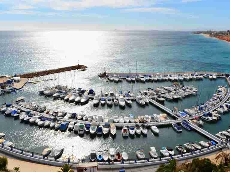 Penthouse for Sale in Costa Blanca Villamartin, Alicante 34