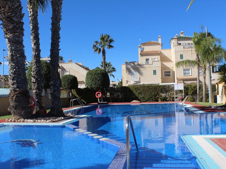 Town House for Sale in Villamartin, Alicante 27