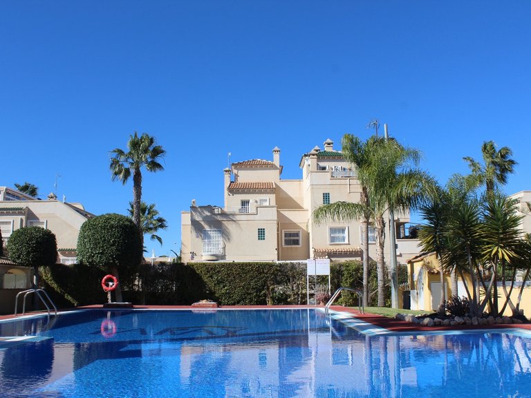 Town House for Sale in Villamartin, Alicante 2