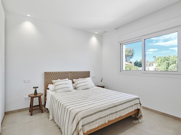 Villa for Sale in Costa Blanca Orihuela Costa, Alicante 17