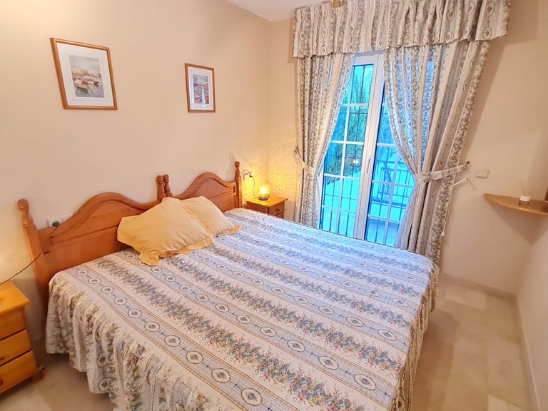 Villa for Sale in Villamartin, Alicante 11