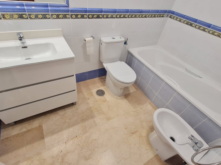 Villa for Sale in Villamartin, Alicante 12