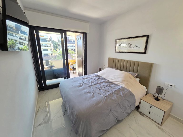 Apartment for Sale in Costa Blanca Orihuela Costa, Alicante 14