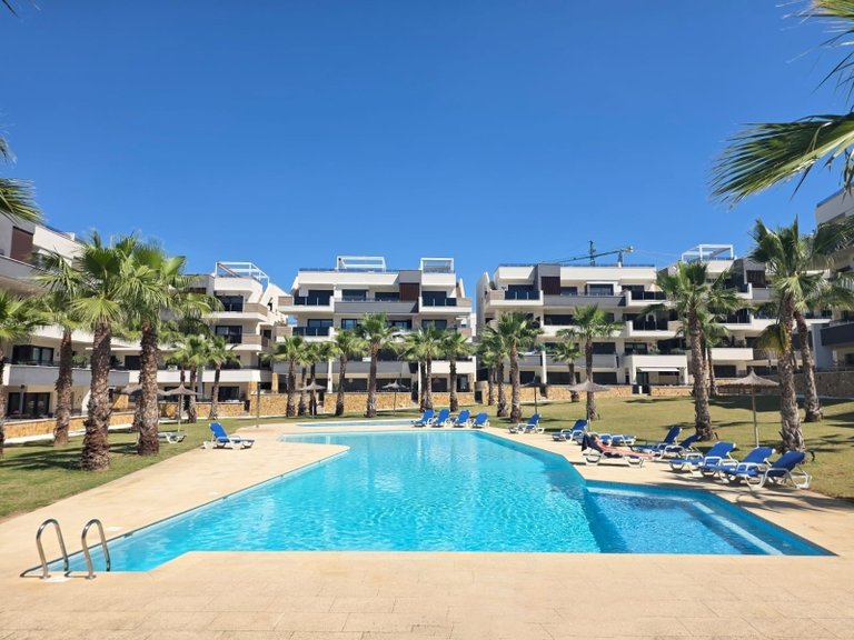 Apartment for Sale in Costa Blanca Orihuela Costa, Alicante 2