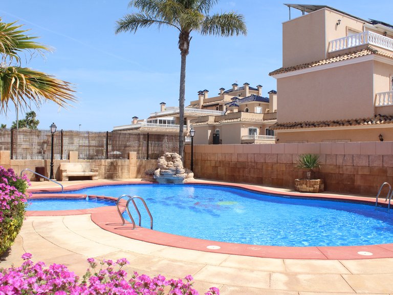Villa for Sale in Costa Blanca Orihuela Costa, Alicante 30