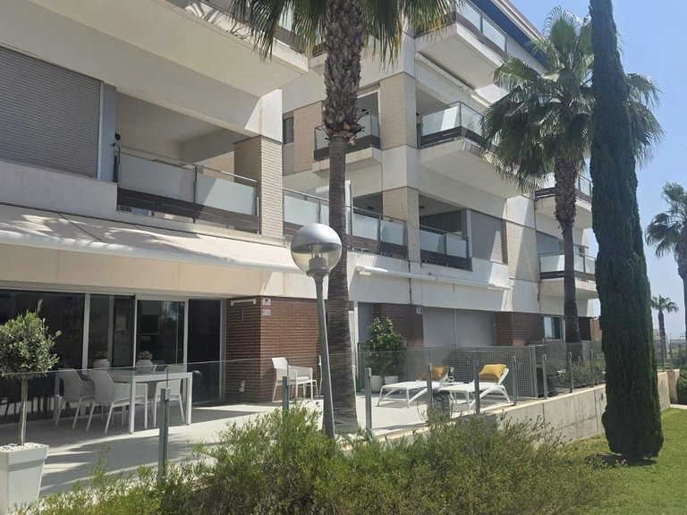 Apartment for Sale in Costa Blanca Villamartin, Alicante 24