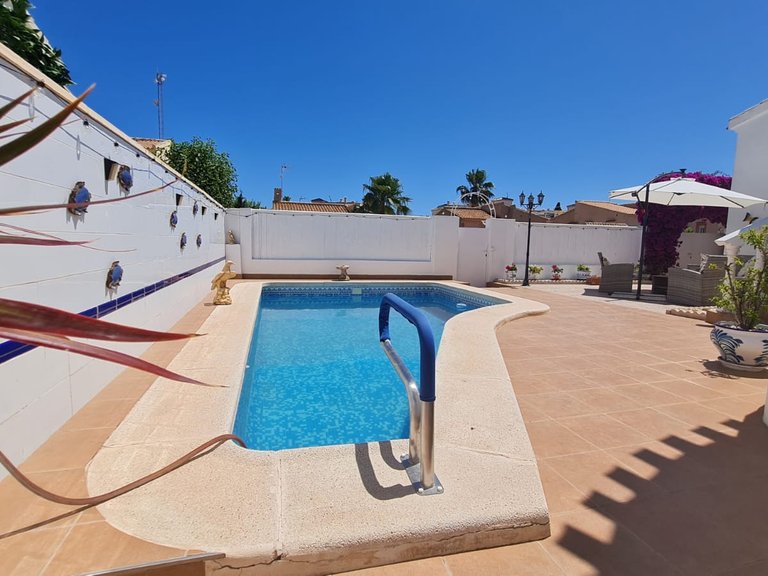 Villa for Sale in Costa Blanca Orihuela Costa, Alicante 2