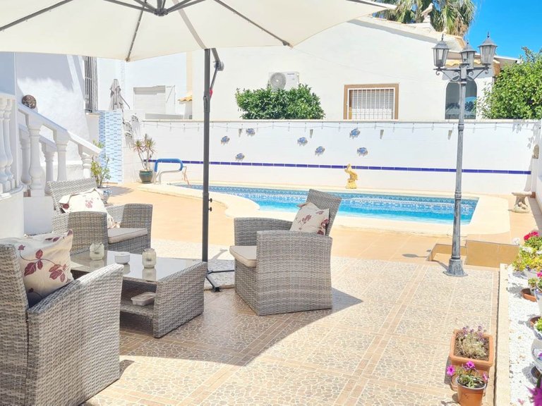 Villa for Sale in Costa Blanca Orihuela Costa, Alicante 3