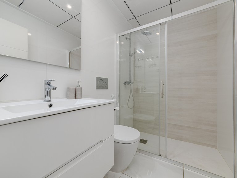 Town House for Sale in Costa Blanca Villamartin, Alicante 28