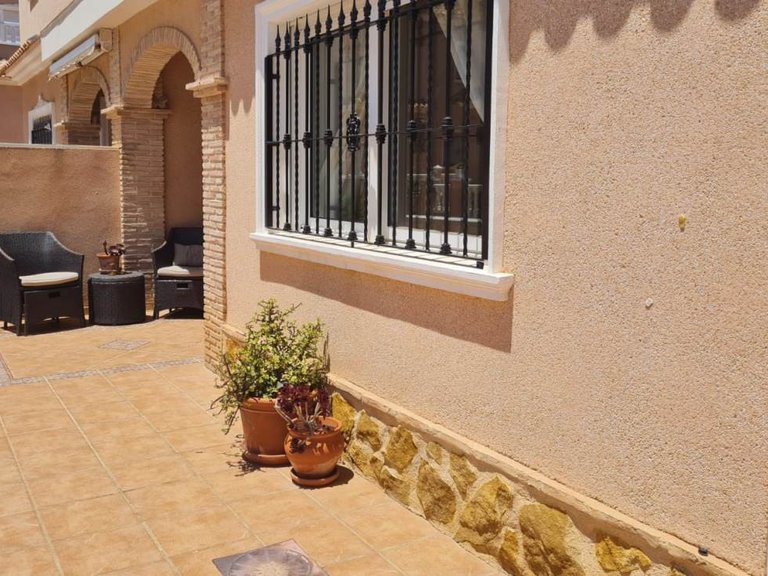 Town House for Sale in Villamartin, Alicante 23
