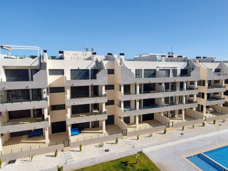 Apartment for Sale in Costa Blanca Villamartin, Alicante 1