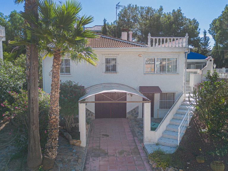 Villa for Sale in Costa Blanca Torrevieja, Alicante 4