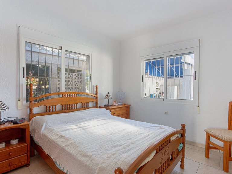 Villa for Sale in Costa Blanca Torrevieja, Alicante 13