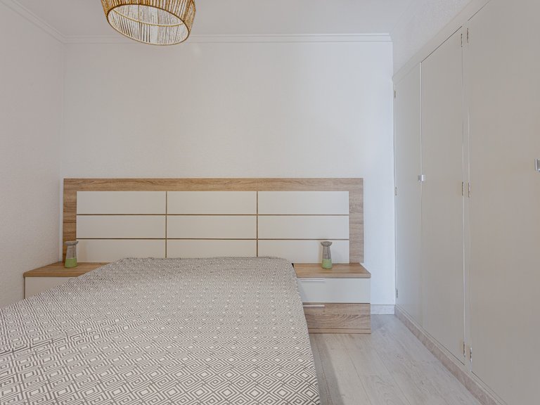 Apartment for Sale in Costa Blanca Torrevieja, Alicante 16