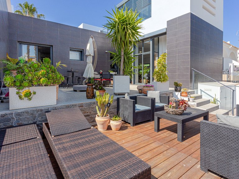 Villa for Sale in Costa Blanca Orihuela Costa, Alicante 4