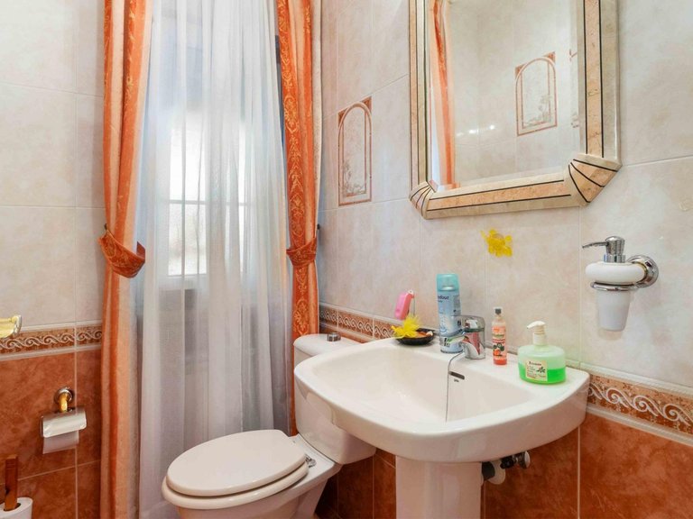 Villa for Sale in Cabo Roig, Alicante 23