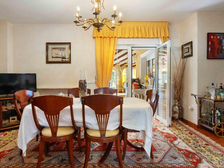 Villa for Sale in Cabo Roig, Alicante 17