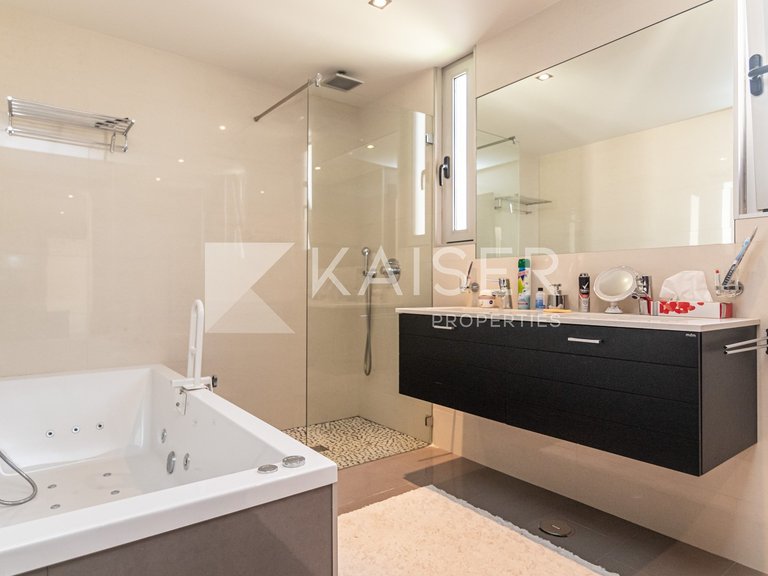 Villa for Sale in Albufeira, Albufeira 19
