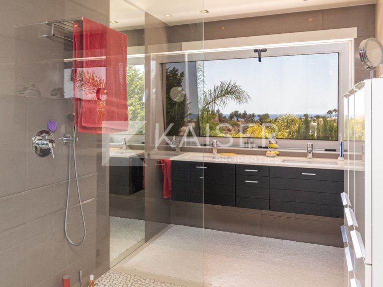 Villa for Sale in Albufeira, Albufeira 25