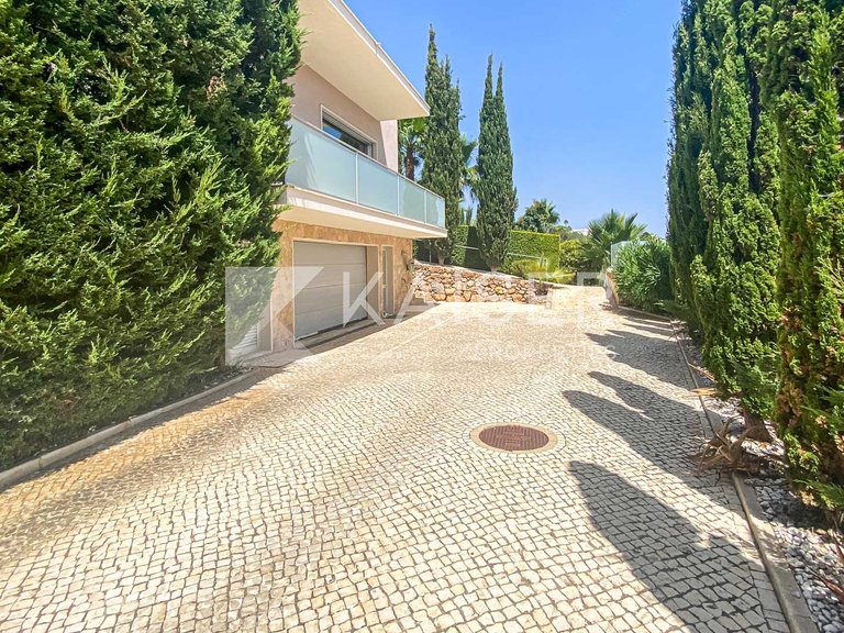 Villa for Sale in Albufeira, Albufeira 36