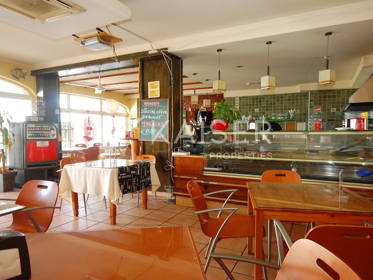 Commercial for Sale in Albufeira, Albufeira 2