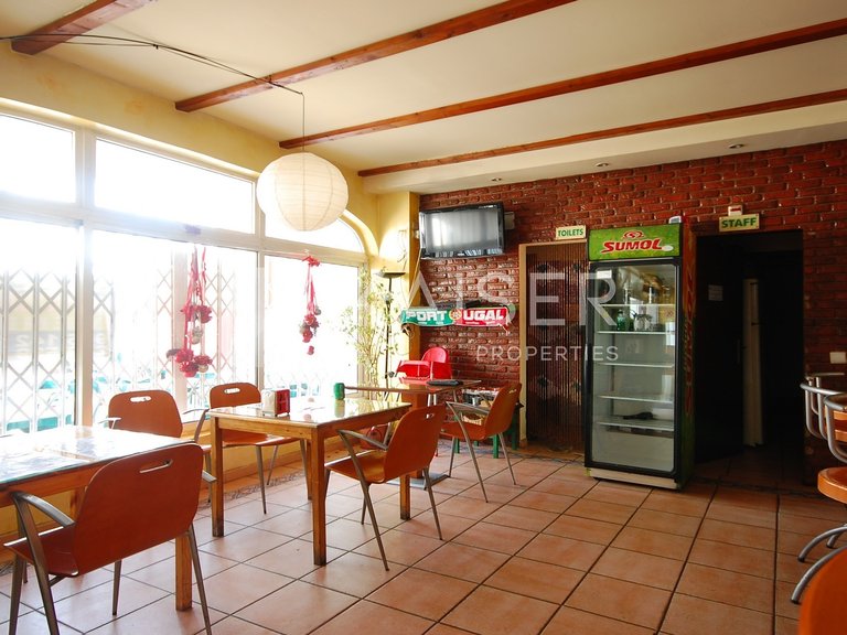 Commercial for Sale in Albufeira, Albufeira 3