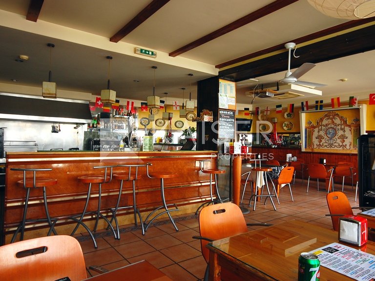 Commercial for Sale in Albufeira, Albufeira 6