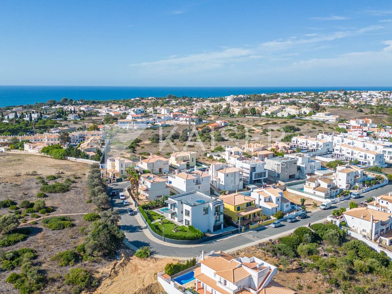 Villa for Sale in Albufeira, Albufeira 4