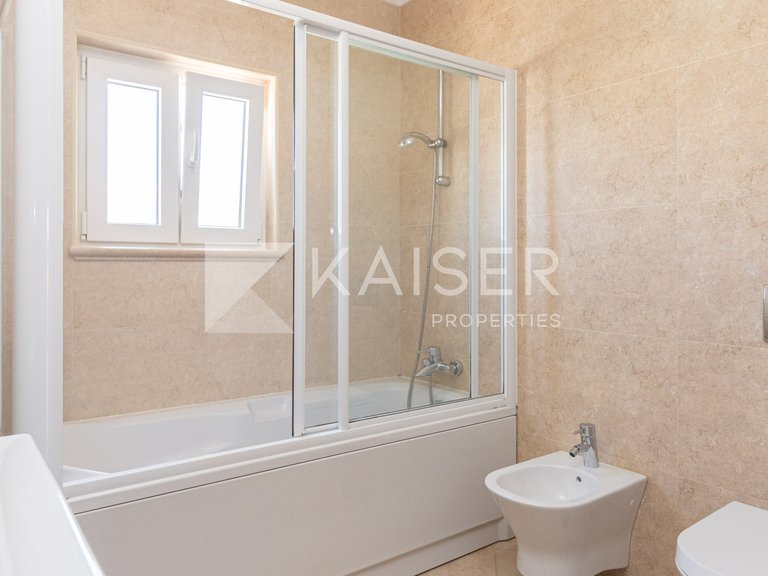 Villa for Sale in Albufeira, Albufeira 16