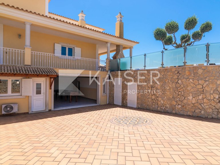 Villa for Sale in Albufeira, Albufeira 23