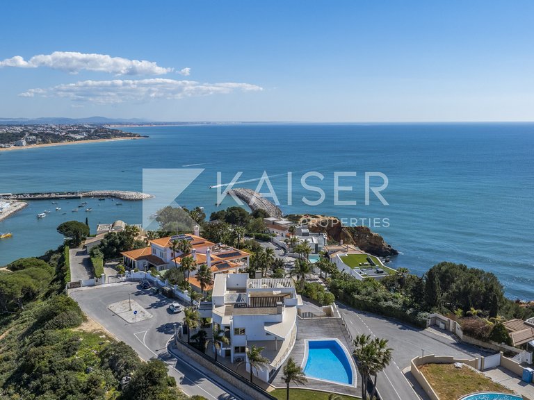 Villa for Sale in Albufeira, Albufeira 3