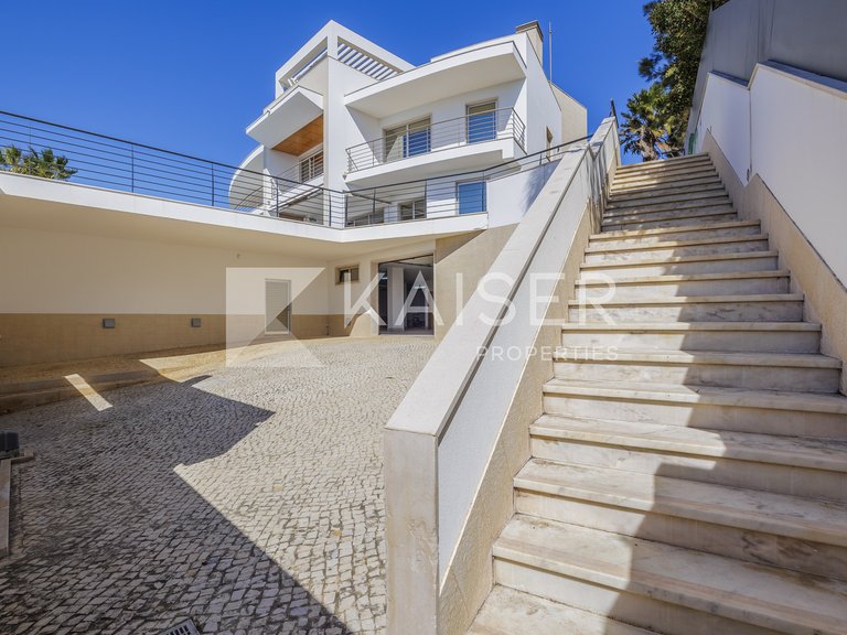 Villa for Sale in Albufeira, Albufeira 45