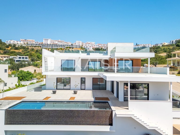Villa for Sale in Albufeira, Albufeira 9