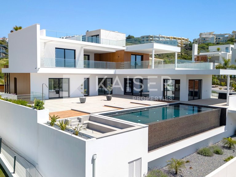 Villa for Sale in Albufeira, Albufeira 8