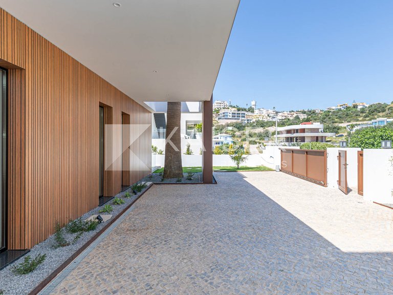 Villa for Sale in Albufeira, Albufeira 12