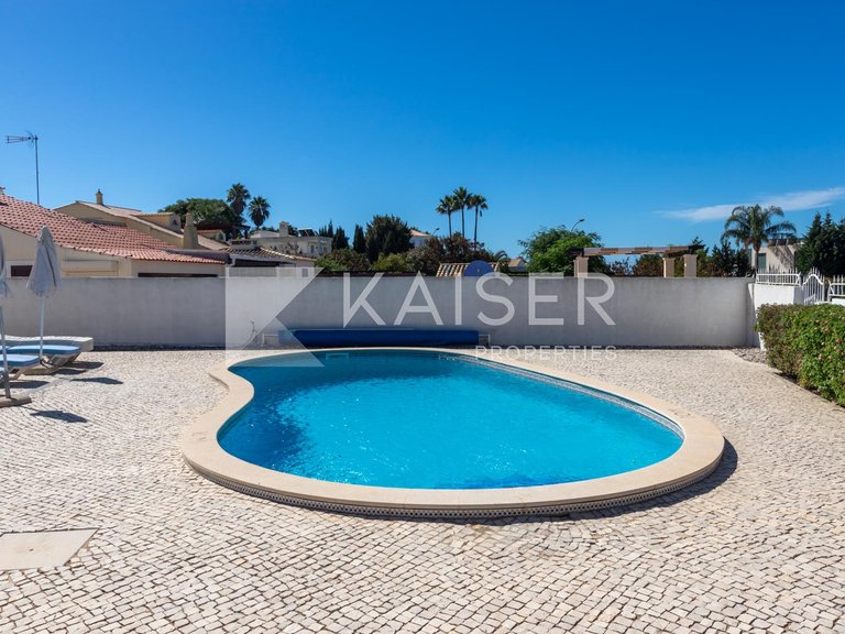 Villa for Sale in Albufeira, Albufeira 27