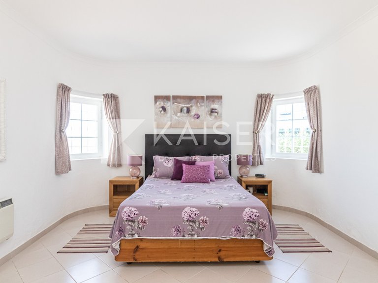 Villa for Sale in Albufeira, Albufeira 13